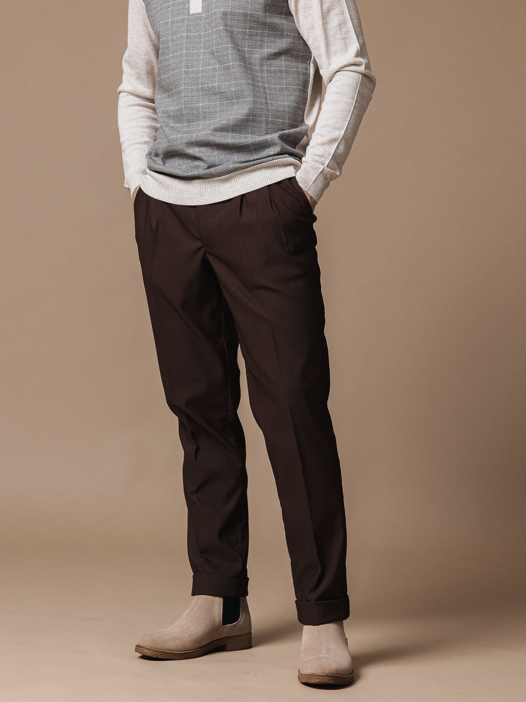 Бежови боти от естествен велур