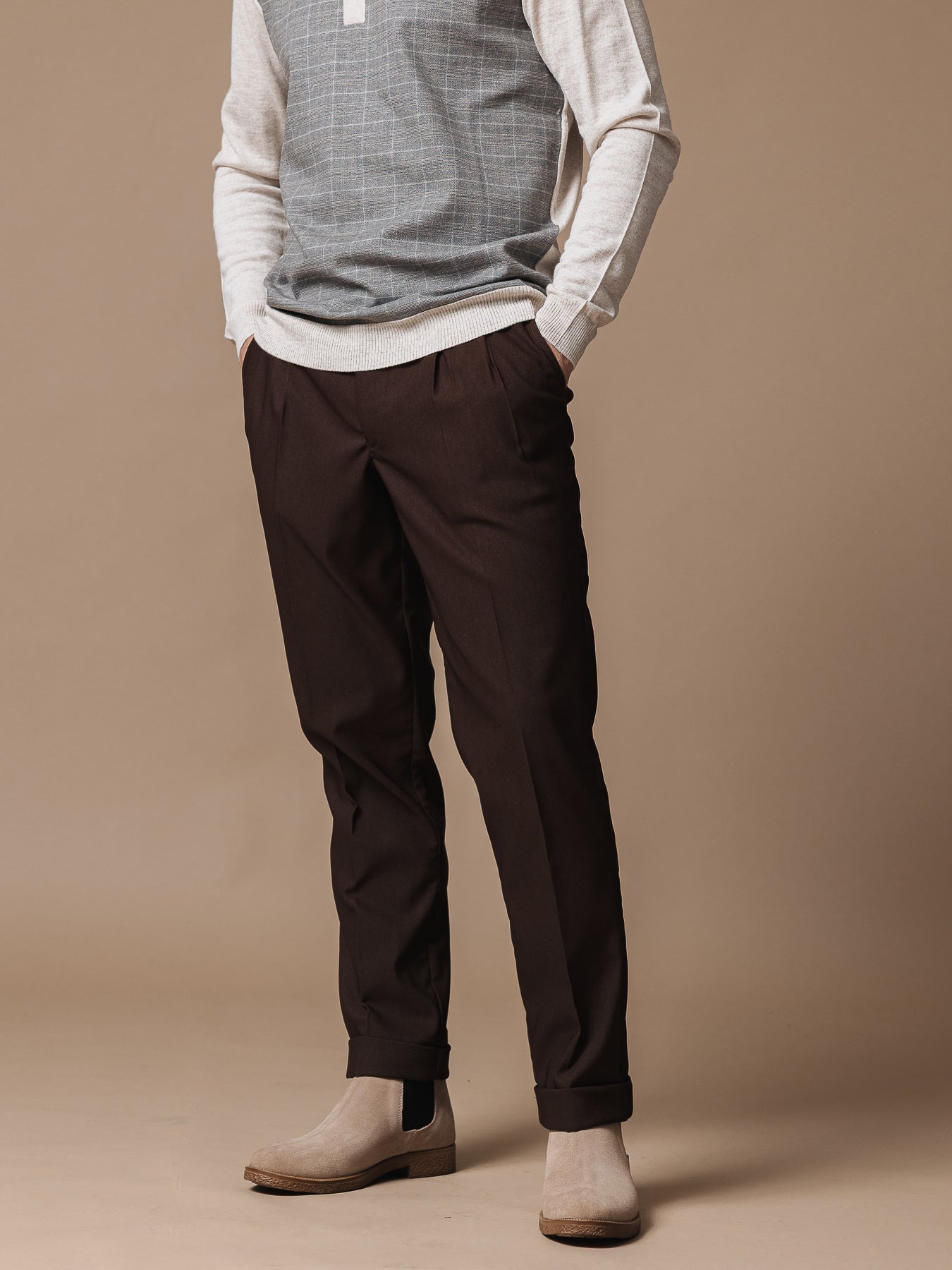 Бежови боти от естествен велур