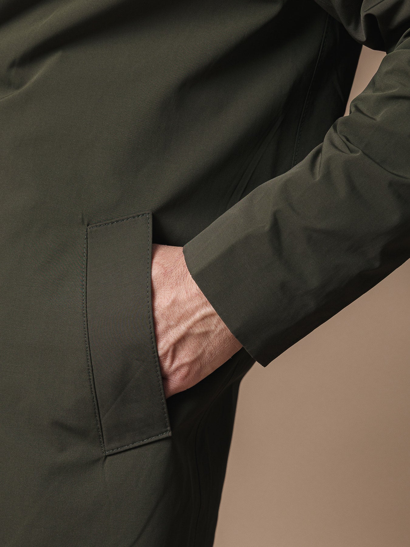 Зелен шлифер