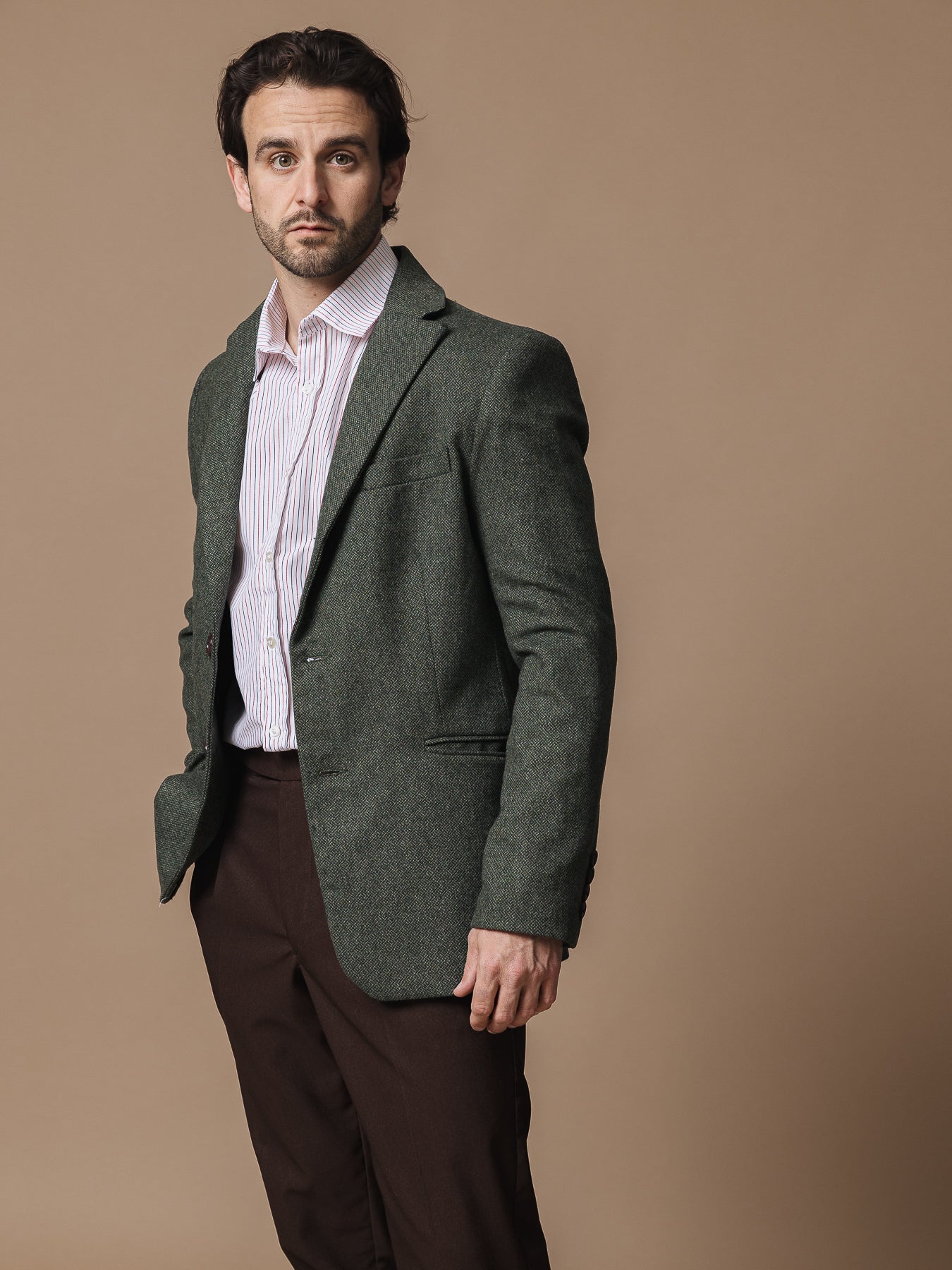 Вълнено сако в зелено