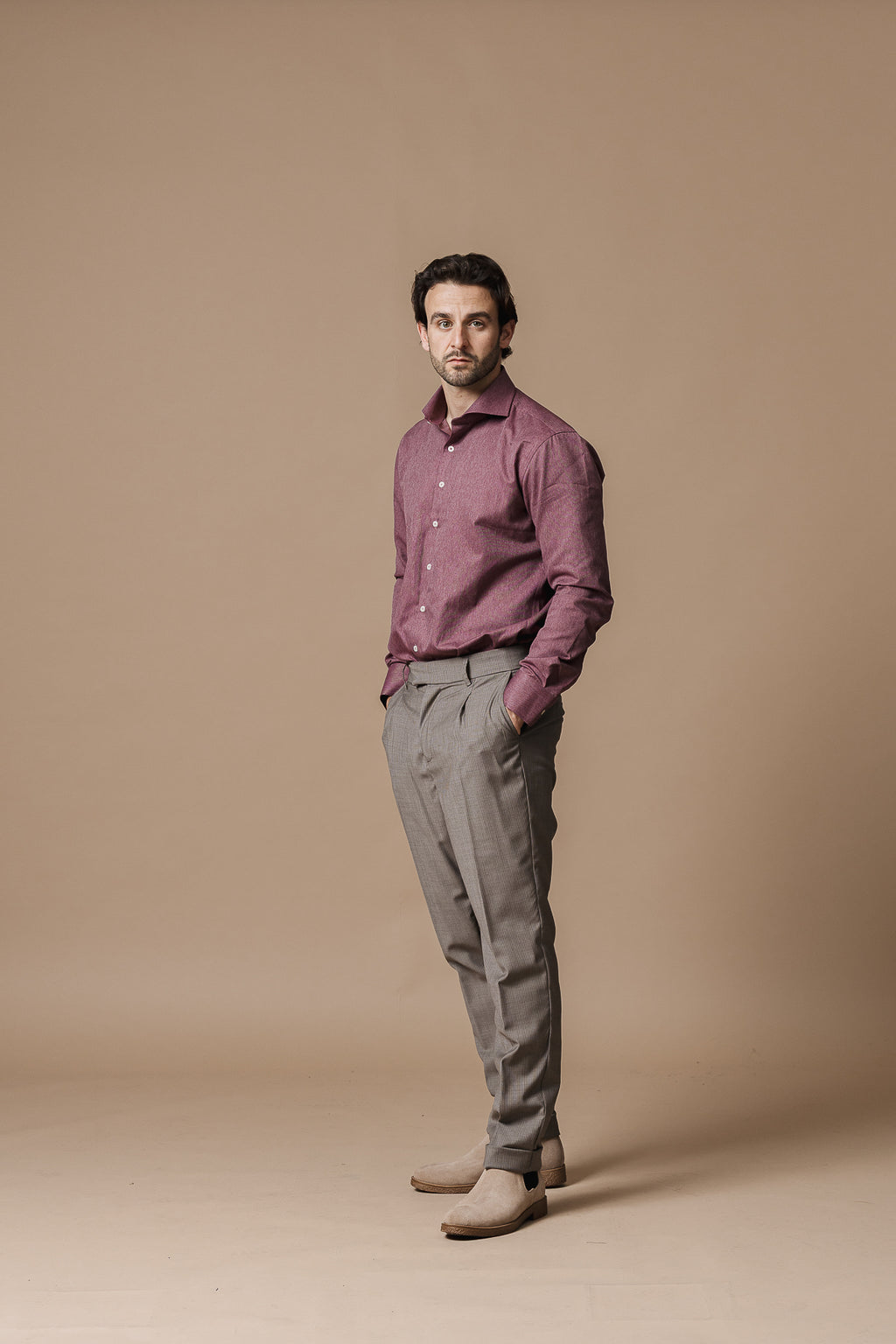 Бежов раиран панталон