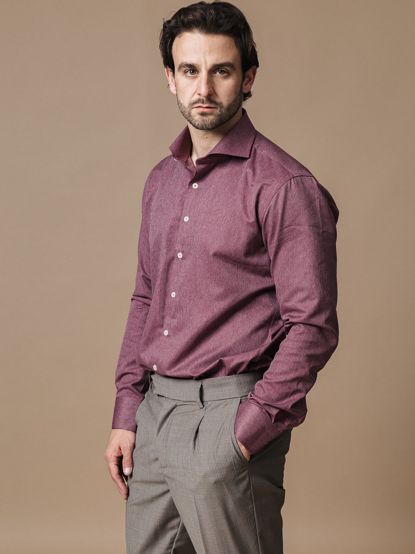 Риза в цвят бордо