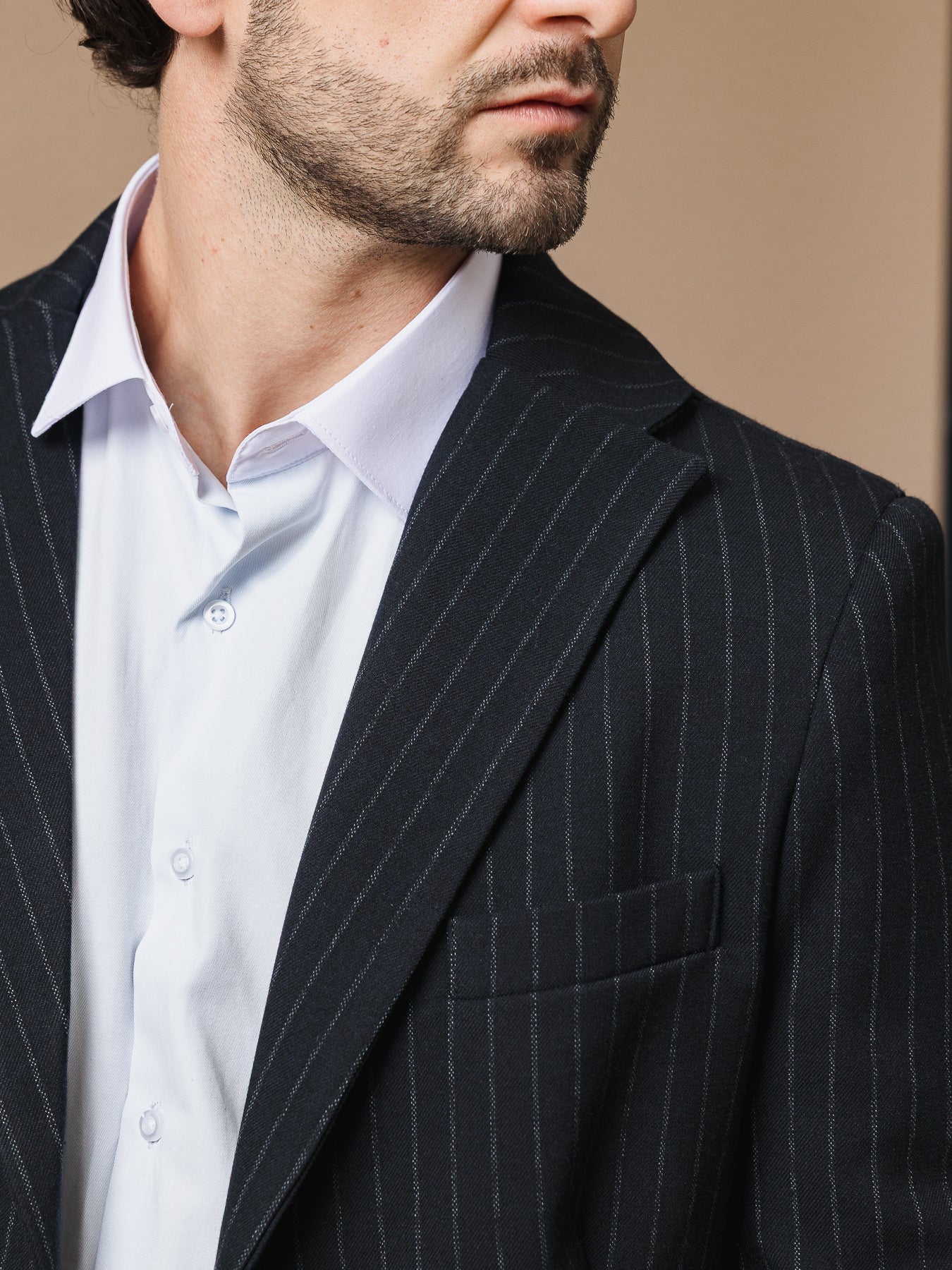 Раирано вълнено сако