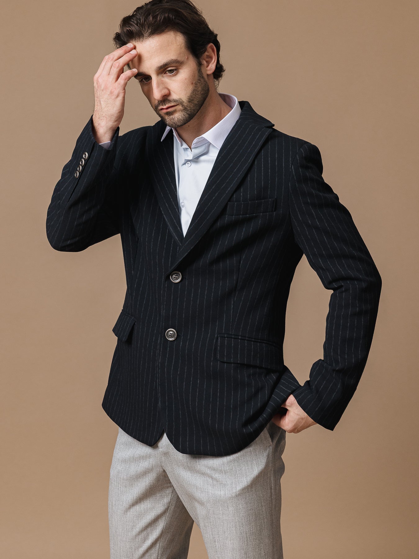 Раирано вълнено сако